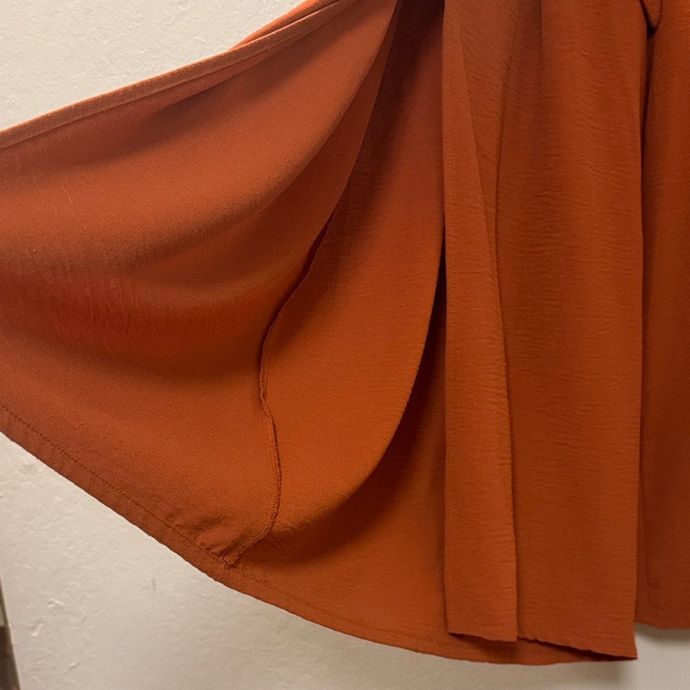 Rust Tie-Waist Wide Leg Pants - Women - Picture 6 of 12